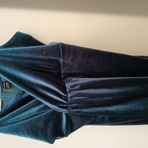 SHEIN Teal Velvet Midi Dress